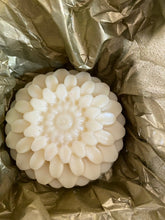 Load image into Gallery viewer, BODY BUTTER MOISTURIZER BARS
